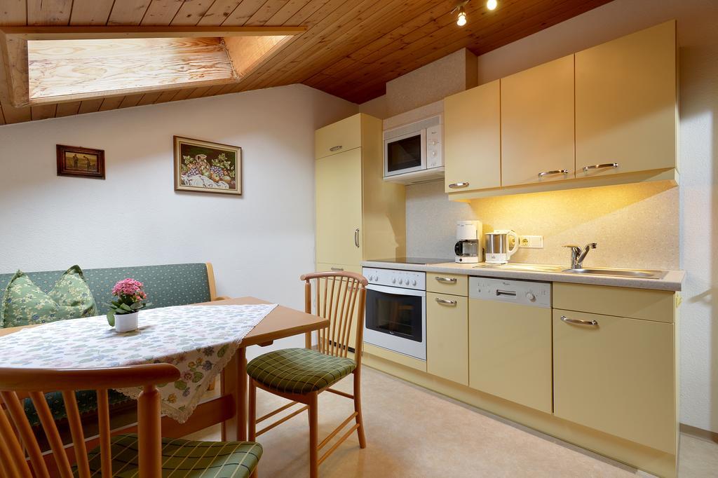 Apartamento Haus Traudl Mayrhofen Habitación foto