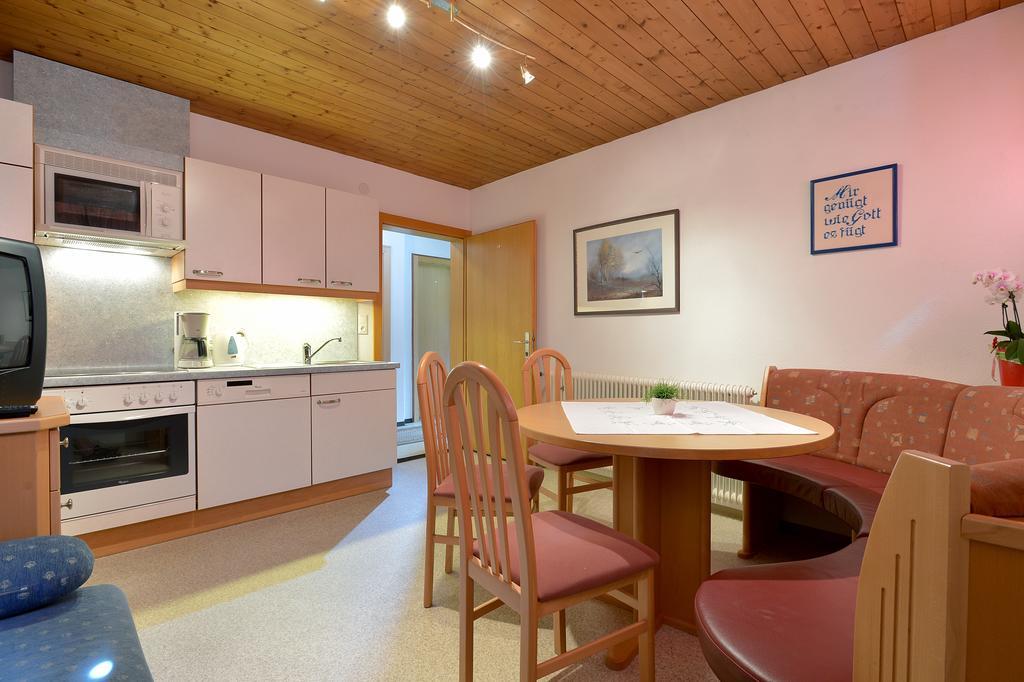 Apartamento Haus Traudl Mayrhofen Habitación foto